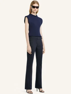 CROPPED SLEEVELES SWEATER