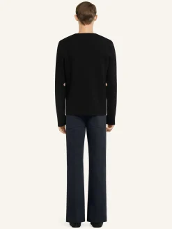CUT-OUT KNIT SWEATER