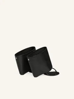 OBLIQUE WEDGED LEATHER MULES
