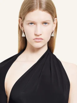 ONE BRASS EARRINGS