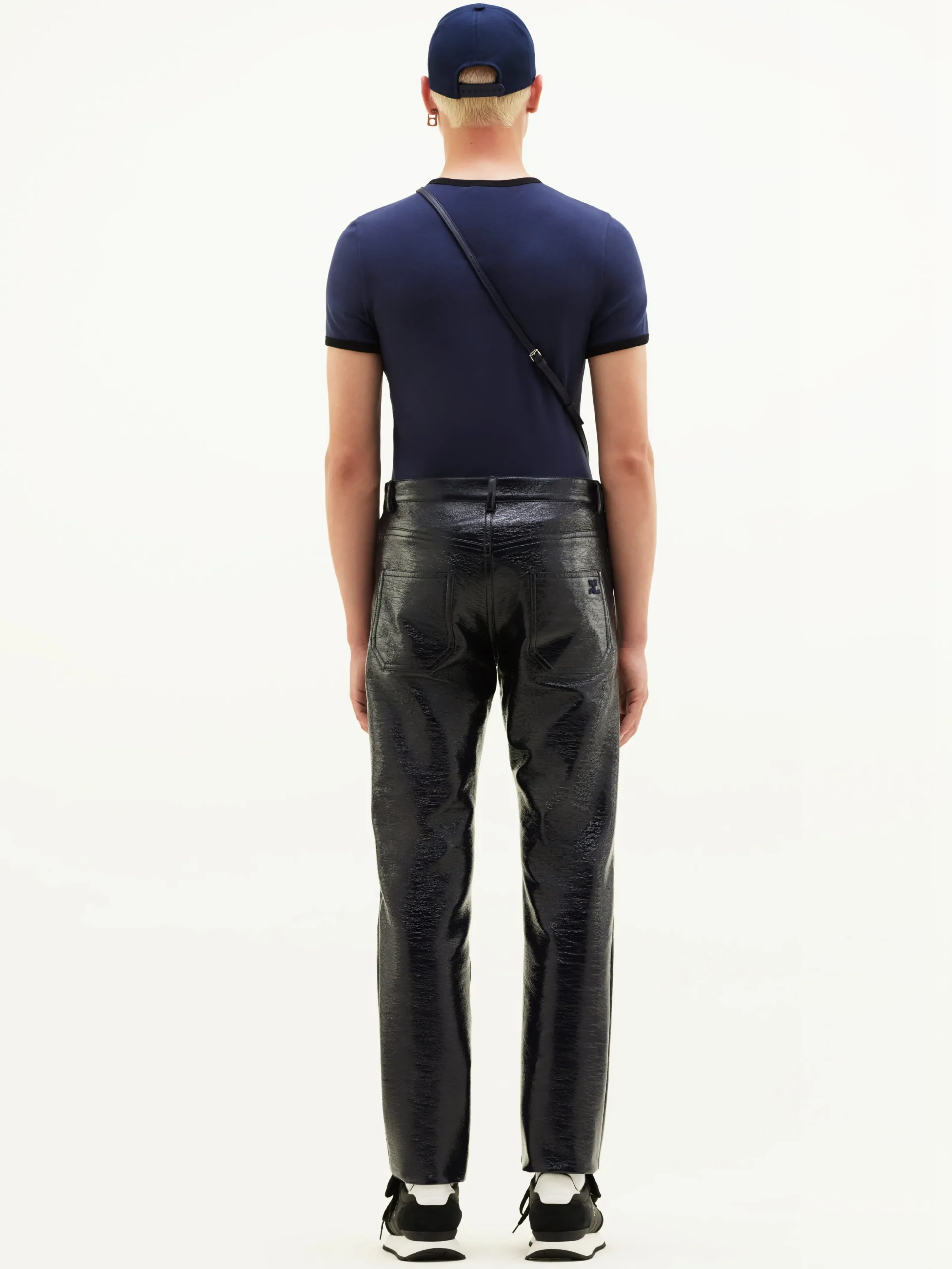 SIGNATURE CONTRAST T-SHIRT