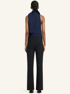 SLEEVELESS SCARF BLOUSE