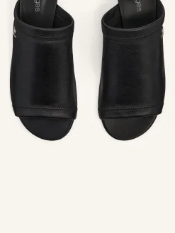 WET STRETCH LEATHER HEELED MULES